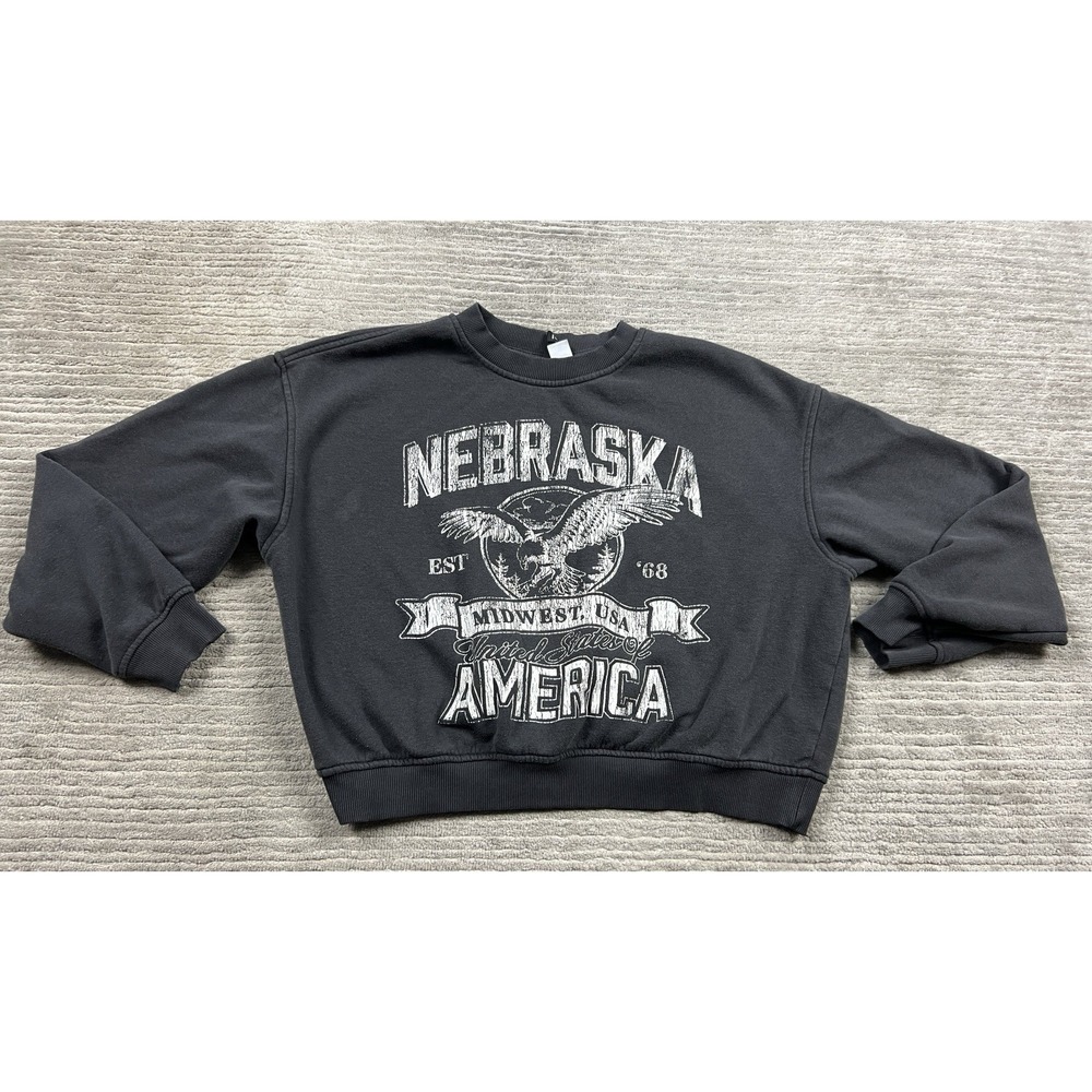Divided by H&M Sweater‎ Womens Medium Gray Nebraska Cropped Pullover